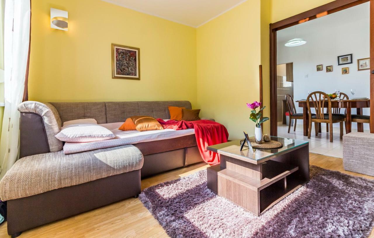Pula Apartment المظهر الخارجي الصورة